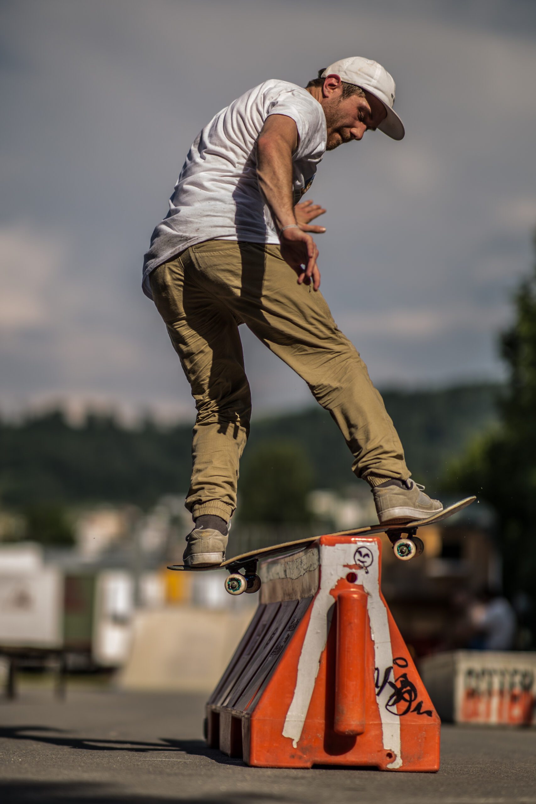 How Do You Improve Your Ability To Carve And Turn On A Skateboard?