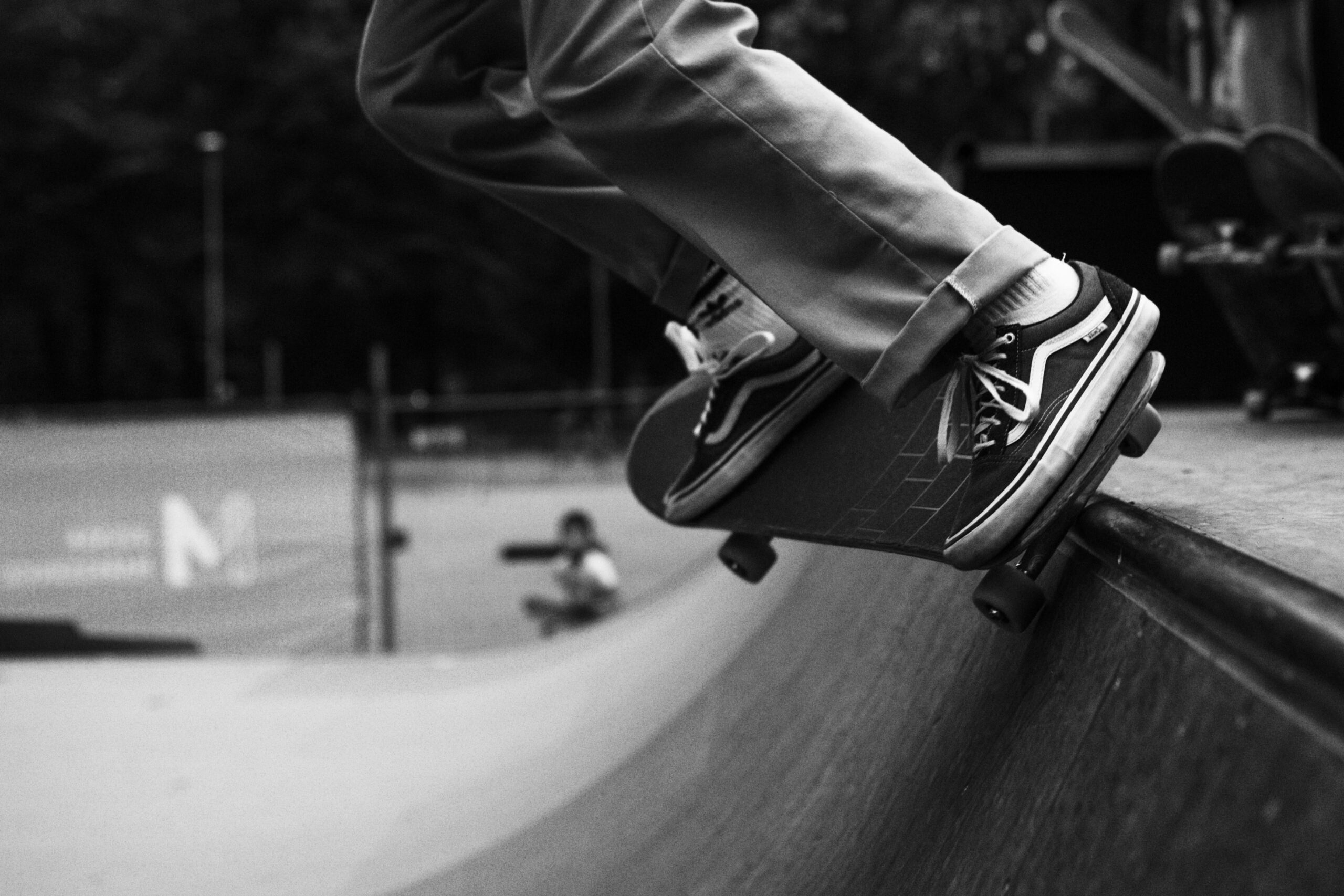 How Do You Choose The Ideal Skateboard Wheels For Street, Park, Or Vert Skating?