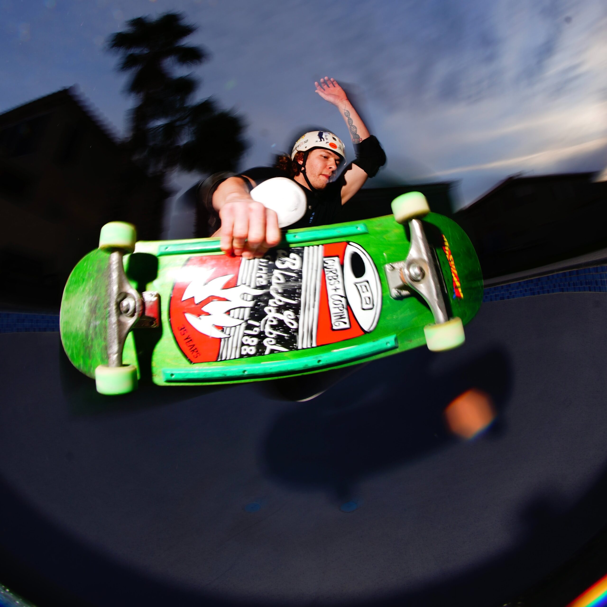 What Are The Key Elements Of Skateboard Pressure Flips And Hard Flips?