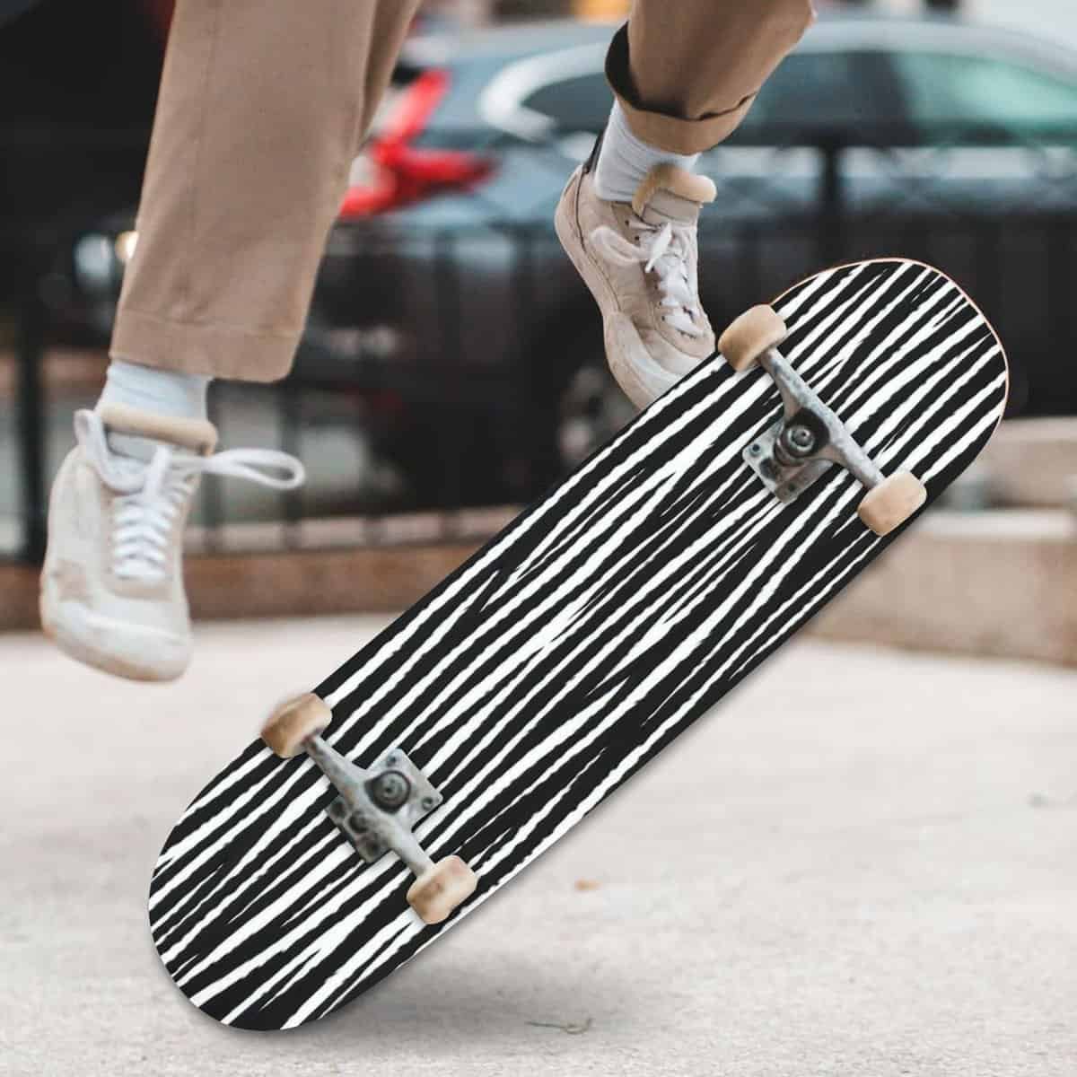 Zebra Pattern Funny Drawing Pattern Skateboards for Beginners 31x8 Maple Double Kick Concave Boards Complete Skateboards Outdoor for Adults Youths Kids Teens Gifts