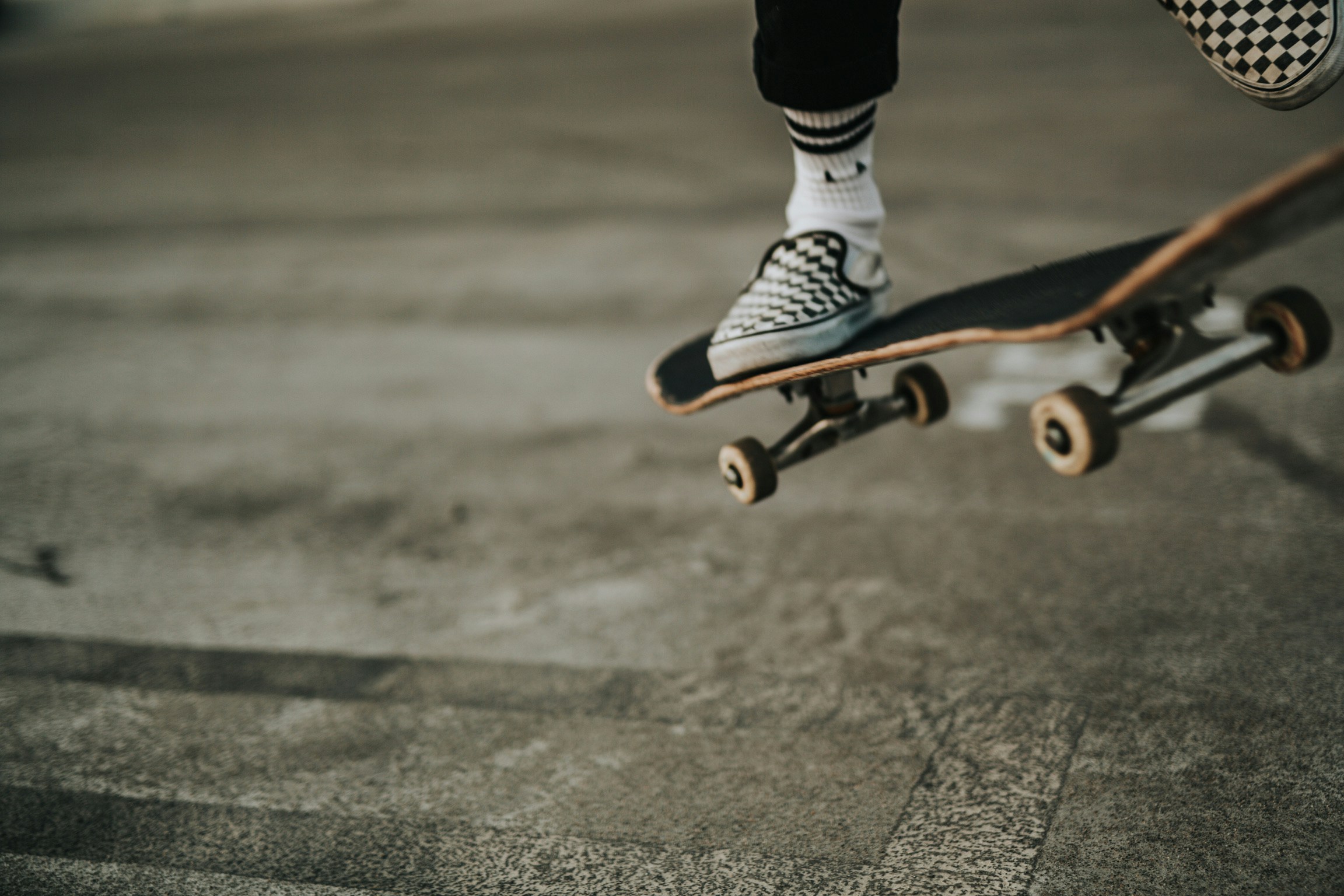 What Are The Best Tips For Filming Skateboarding Videos?