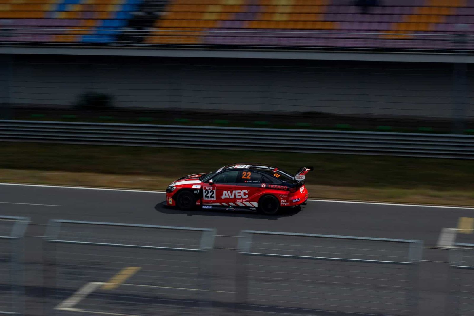 What Are The Best Ways To Repair A Cracked Skateboard Deck?