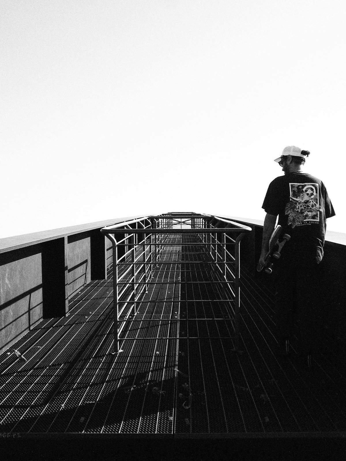 Can You Suggest Skateboard Tricks That Are Easy For Beginners To Learn?