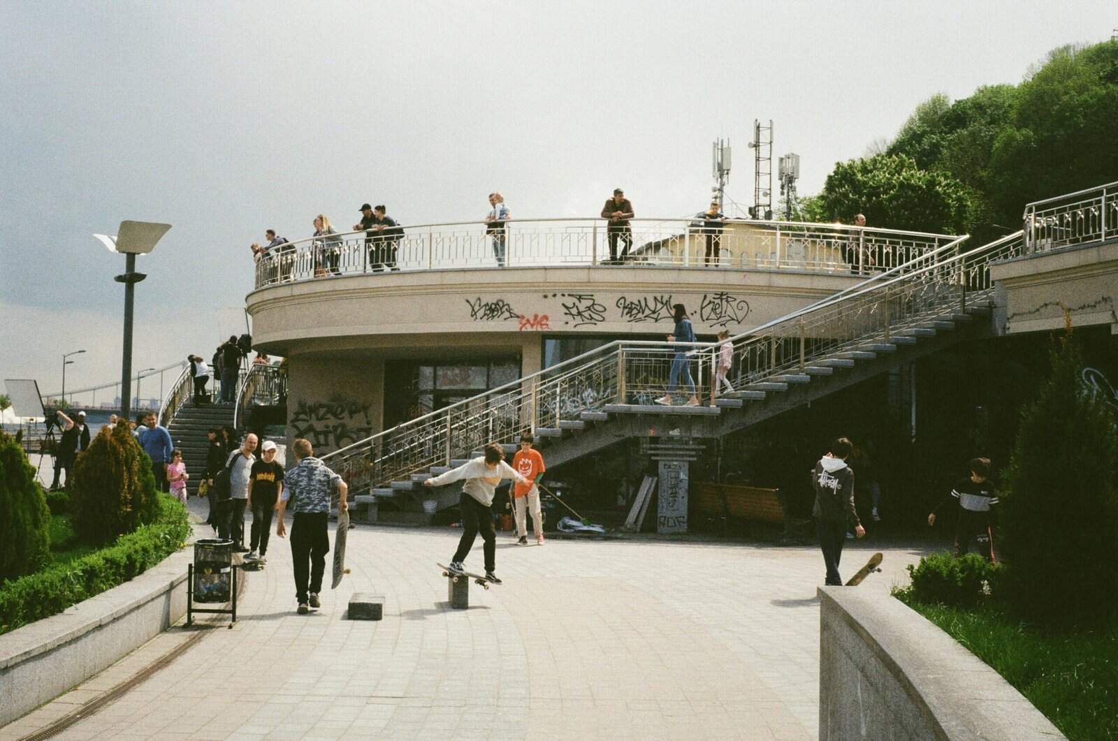 Can You Suggest Tips For Filming And Editing Skateboarding Videos? Can You Suggest Tips For Filming And Editing Skateboarding Videos?